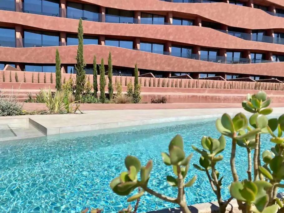Resort Y Piscina Junto A La City Múrcia Exterior foto